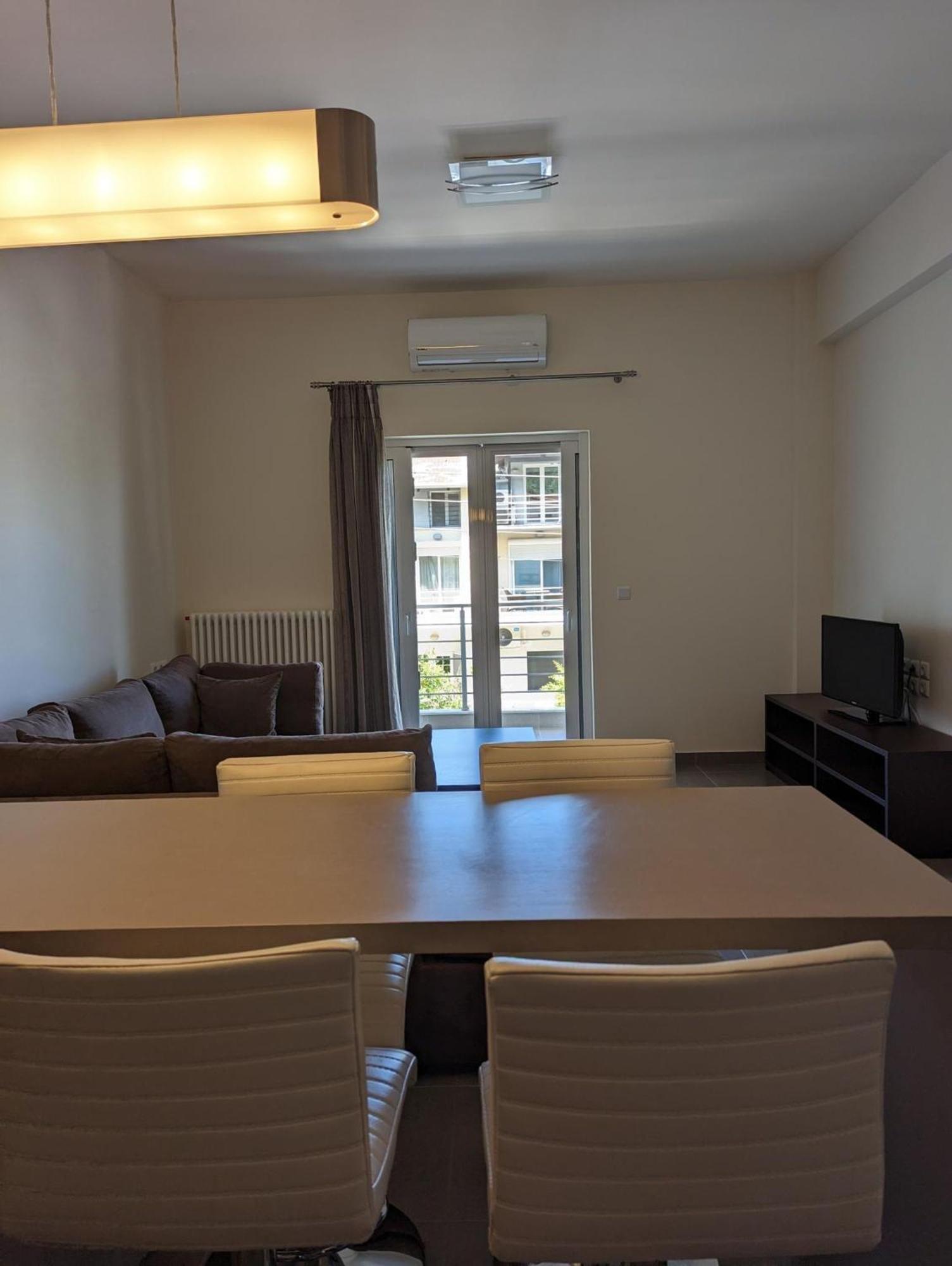 Samaras Apartments In Kamena Vourla Esterno foto
