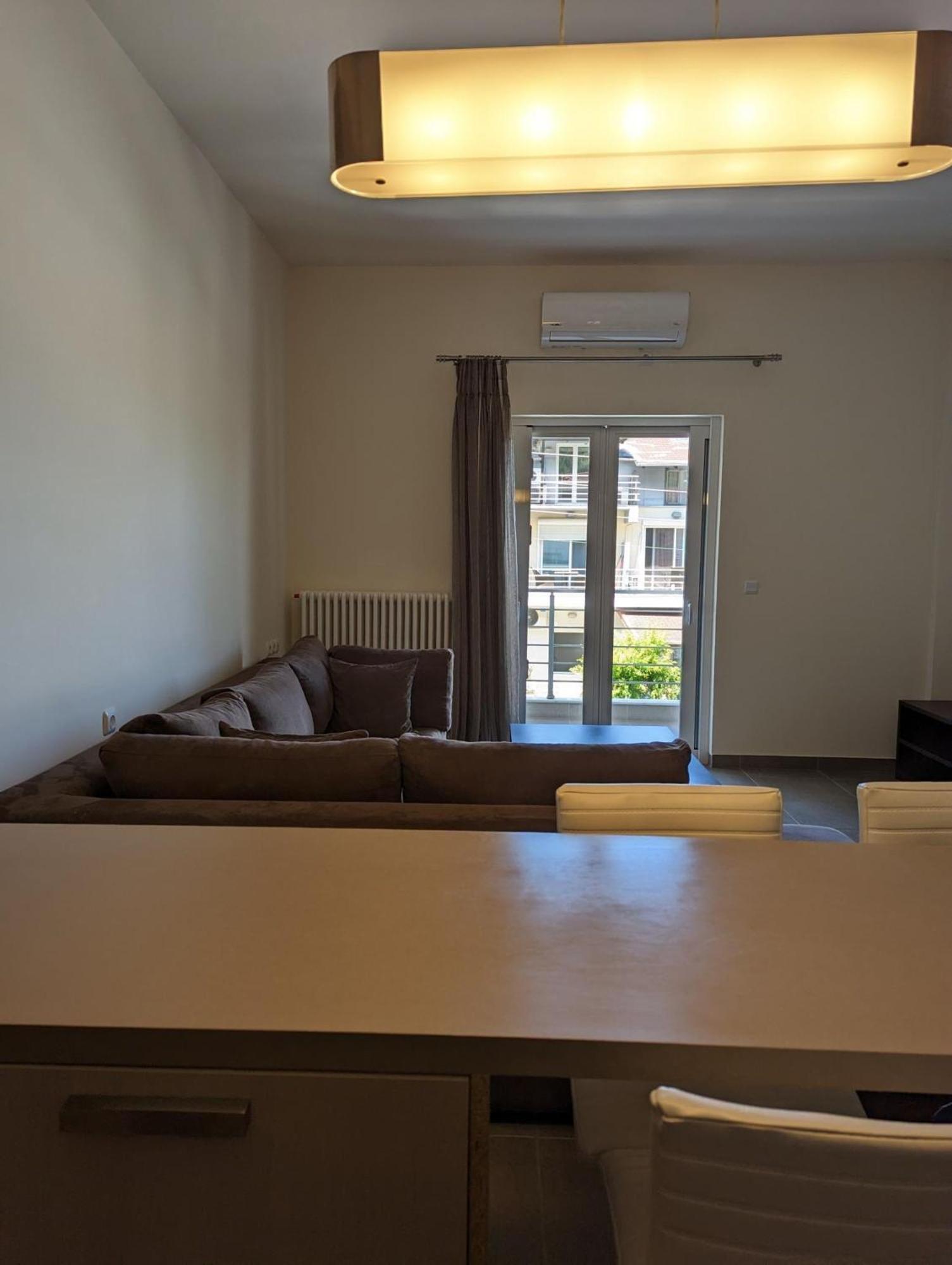 Samaras Apartments In Kamena Vourla Esterno foto