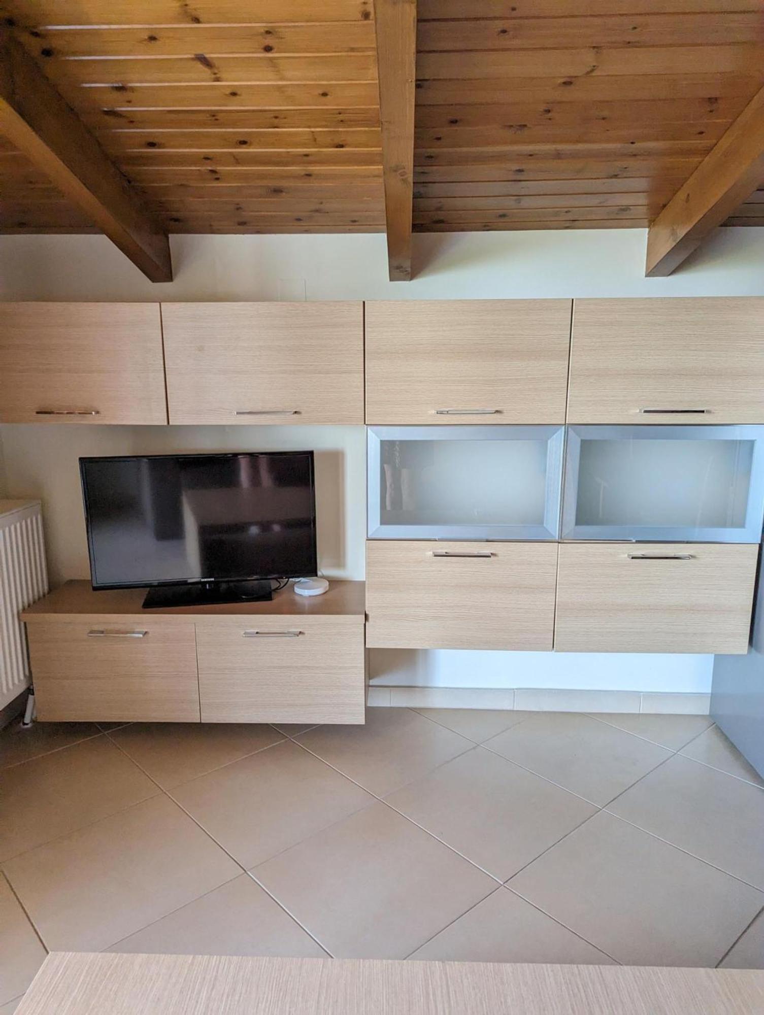 Samaras Apartments In Kamena Vourla Esterno foto