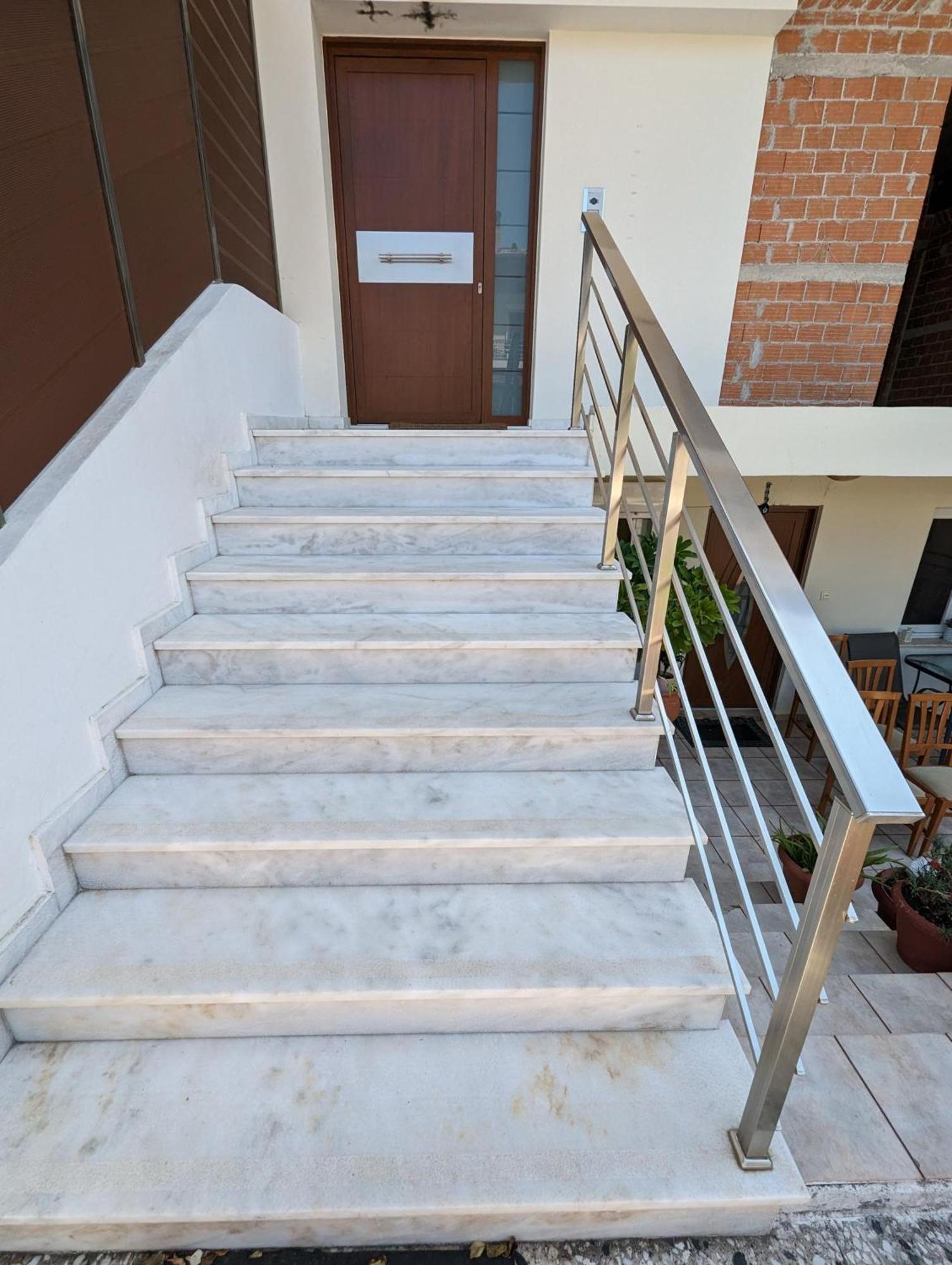 Samaras Apartments In Kamena Vourla Esterno foto